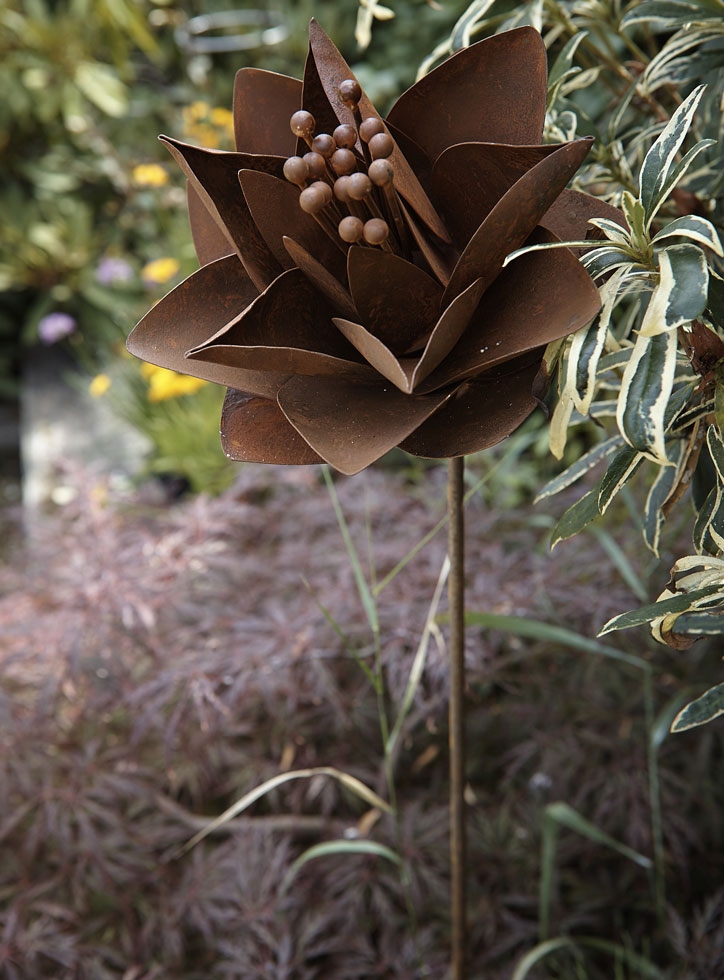 Rustic Starflower Plant Stake