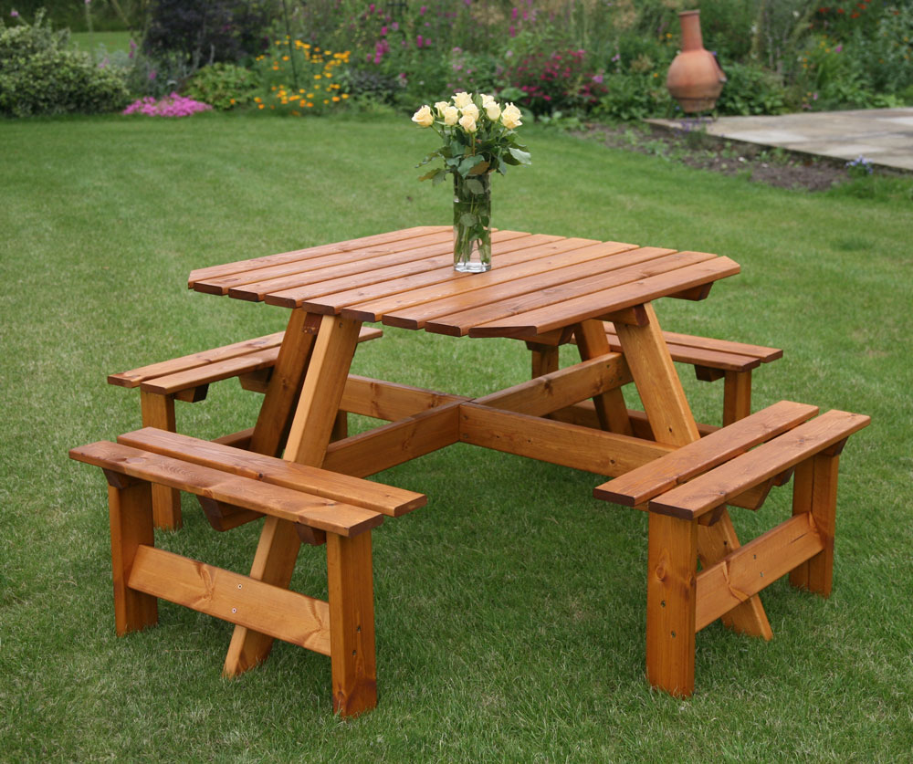 Tom Chambers Garden Furniture