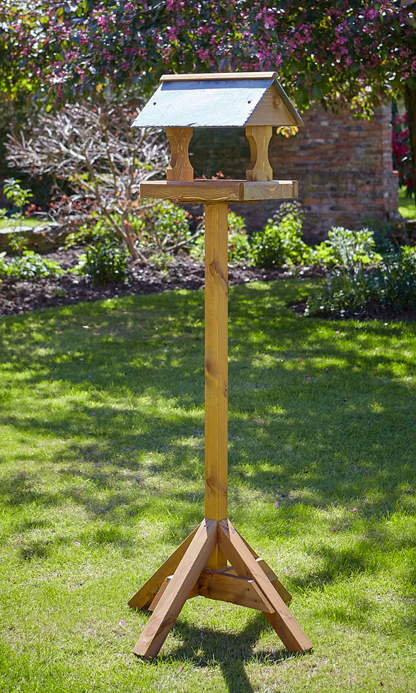 Tom Chamber Bishopdale Bird Table