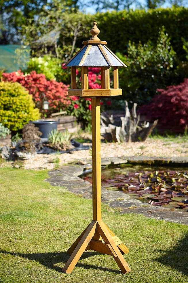 Tom Chambers Baby Dovesdale Bird Table