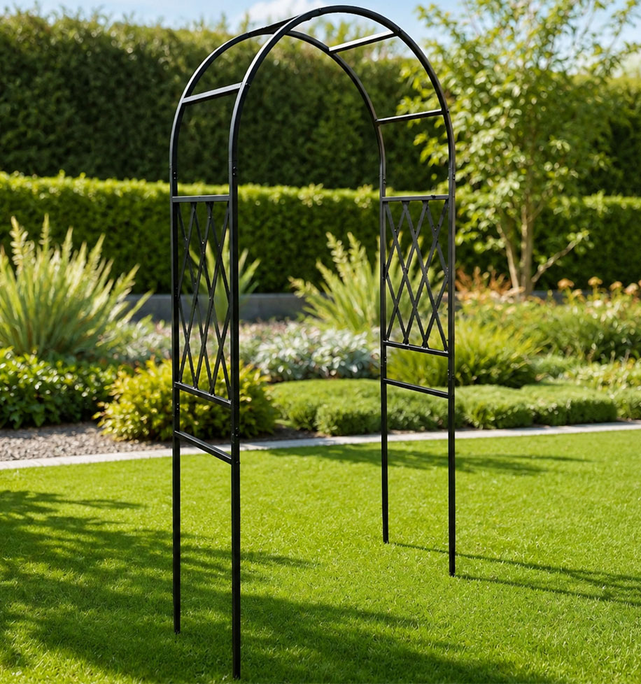 Oriane Garden Arch with Decorative Lattice Sides